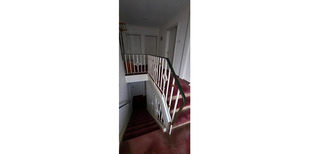 Einfamilienhaus Wadern - 8 Zimmer, 240 m&sup2;, 349.000&euro; | Angebot:26284900