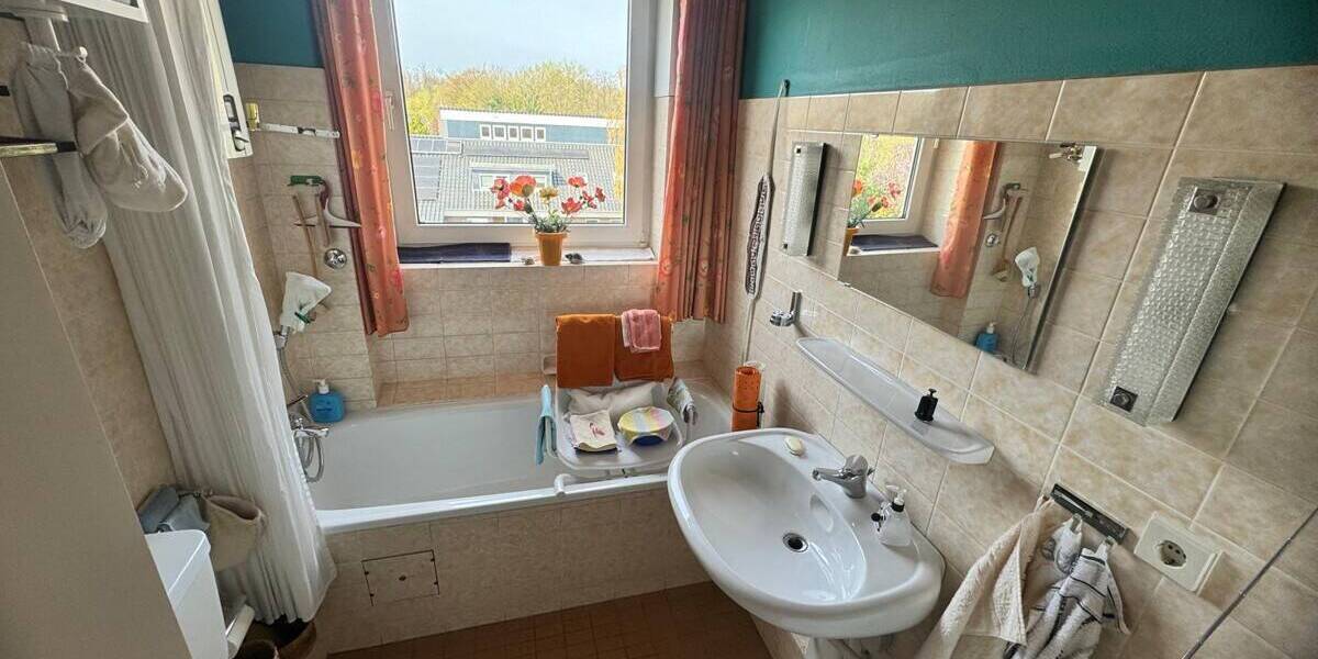 Etagenwohnung Lübeck-Israelsdorf St. Gertrud - 3 Zimmer, 79 m&sup2;, 165.000&euro; | Angebot:26343854