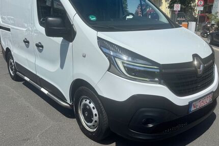 Renault Trafic 118.000 km 11.900 &euro; Nürnberg 90431