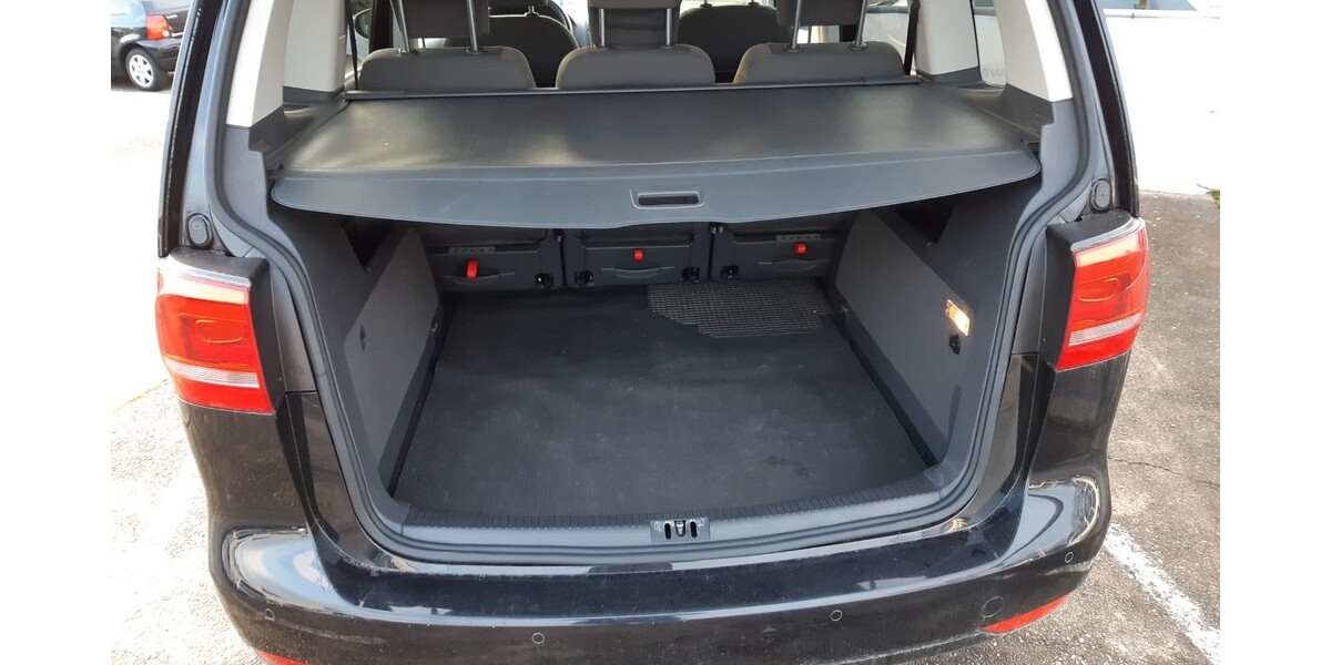 VW Touran 200.265 km 2.790 &euro; Karlsbad 76307