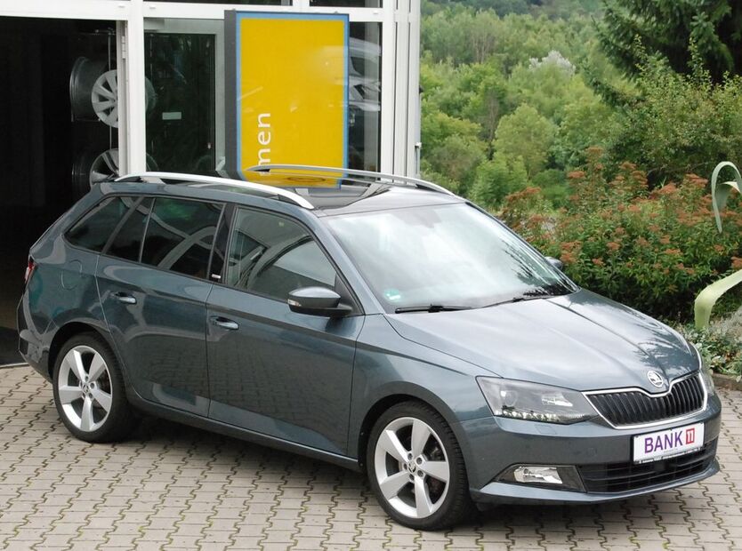 Skoda Fabia 80.100 km 11.900 € Dornburg - Camburg 07774