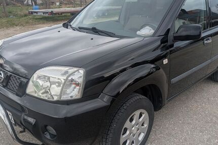 Nissan X-Trail 194.000 km 4.995 &euro; Wemding 86650