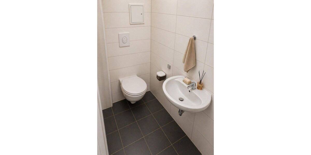 Etagenwohnung Zeitz - 5 Zimmer, 92 m&sup2;, 550&euro; | Angebot:26851349