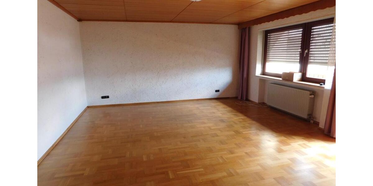 Mehrfamilienhaus, Wohnhaus Langweid am Lech - 10 Zimmer, 238 m&sup2;, 649.000&euro; | Angebot:27299088