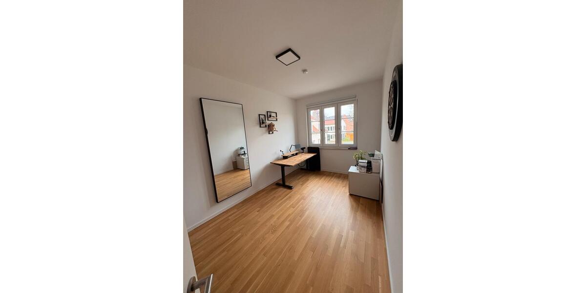 Reihenhaus Beelitz - 6 Zimmer, 105 m&sup2;, 1.850&euro; | Angebot:26356880