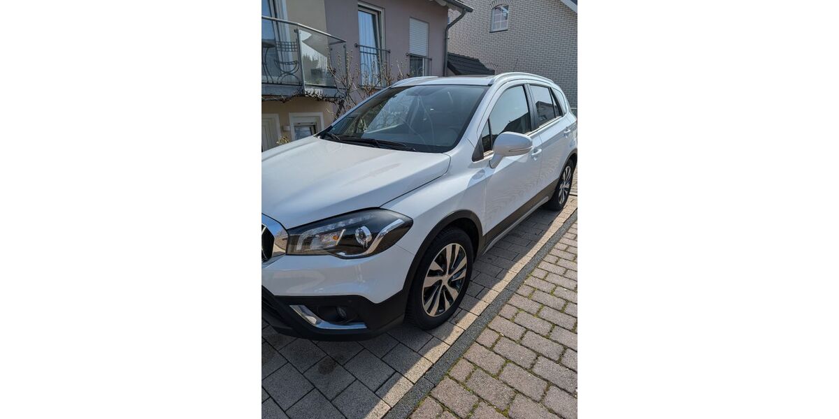 Suzuki (SX4) S-Cross 77.900 km 17.600 &euro; Mendig 56743