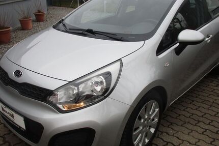 Kia Rio 141.200 km 4.599 € Neustadt an der Weinstrasse 67433