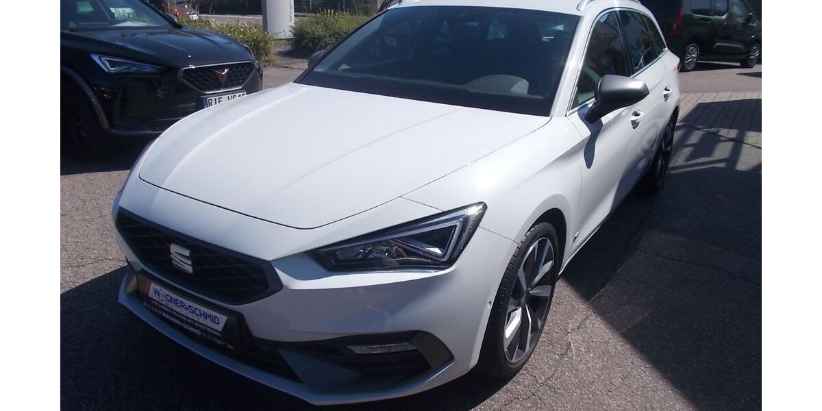 Seat Leon 55.154 km 25.980 € Waldheim 04736