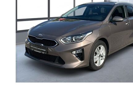 Kia ceed Sportswagon 73.446 km 16.449 € Erfurt 99087