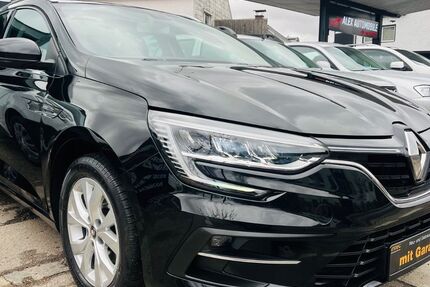 Renault Megane 121.000 km 11.500 &euro; München 81825