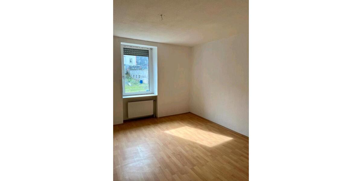 Etagenwohnung Werdohl - 3 Zimmer, 80 m&sup2;, 850&euro; | Angebot:26359722