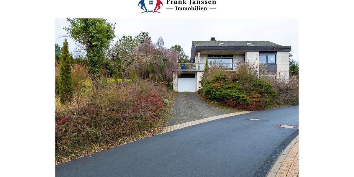 Einfamilienhaus Schönecken - 5 Zimmer, 183 m&sup2;, 299.000&euro; | Angebot:24354571