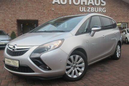 Opel Zafira 113.441 km 7.900 &euro; Henstedt Ulzburg(20 km nördlich von HH-direkt an der A7) 24558