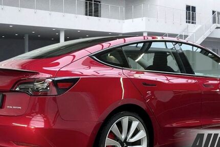 Tesla Model 3 86.950 km 25.700 &euro; Schöningen 38364