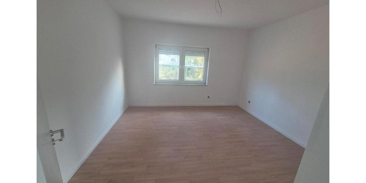Einfamilienhaus Kirchlengern - 6 Zimmer, 174 m&sup2;, 1.400&euro; | Angebot:26409453