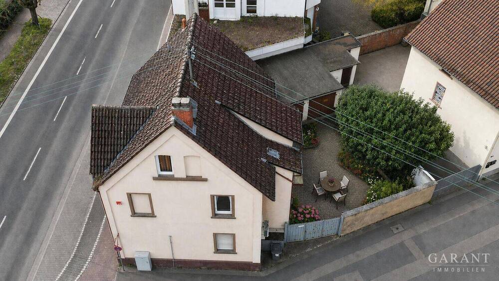 Einfamilienhaus Frankfurt am Main Zeilsheim - 7 Zimmer, 84 m&sup2;, 730.000&euro; | Angebot:26343974