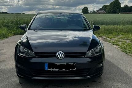 VW Golf 123.000 km 9.300 &euro; Ehlersdorf 24796