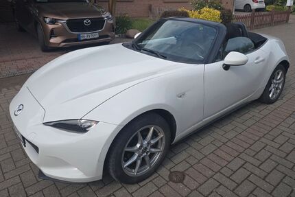 Mazda MX-5 73.800 km 16.200 &euro; Hamburg 21109
