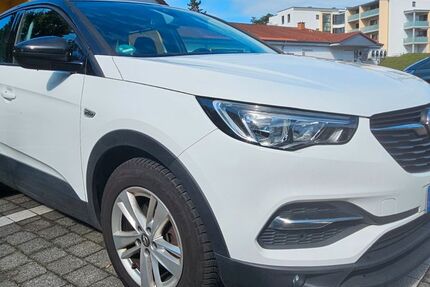 Opel Crossland (X) 96.000 km 11.900 &euro; Merseburg 06217