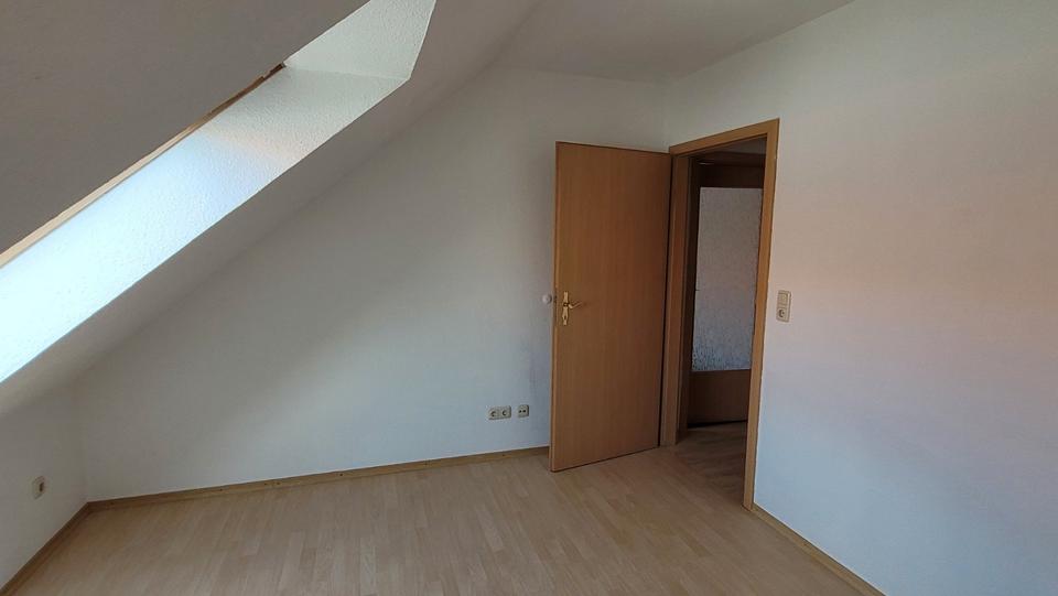 Etagenwohnung Stavenhagen - 2 Zimmer, 60 m&sup2;, 325&euro; | Angebot:26323410