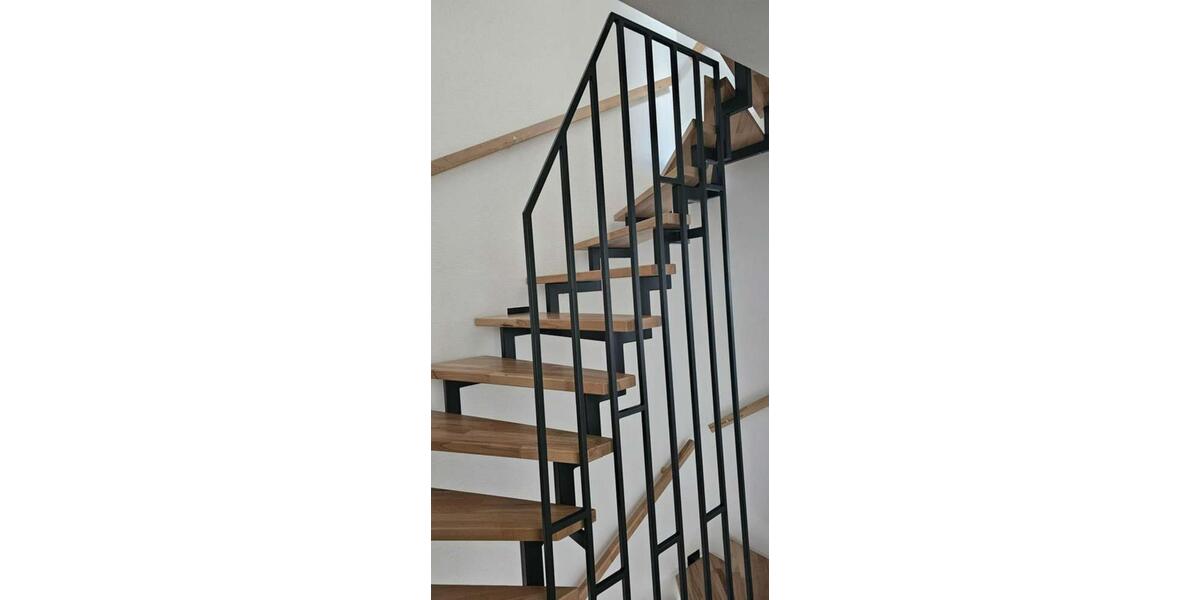 Reihenhaus Oberndorf am Neckar - 4 Zimmer, 132 m&sup2;, 1.400&euro; | Angebot:23688676