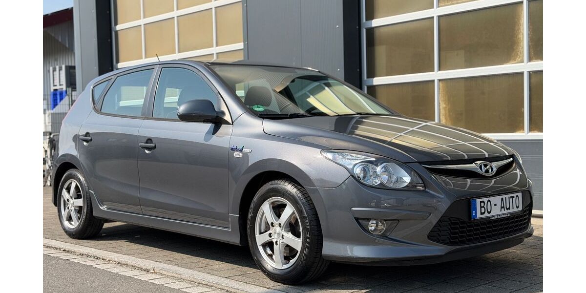 Hyundai i30 100.000 km 3.990 &euro; Friedrichshafen 88045