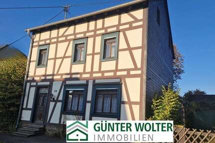 Haus Eitorf - 7 Zimmer, 120 m&sup2;, 200.000&euro; | Angebot:26845506