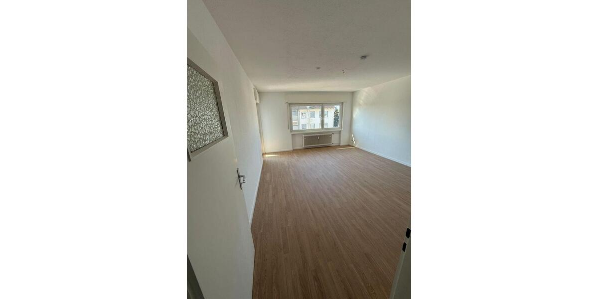Etagenwohnung Eggenstein-Leopoldshafen Leopoldshafen - 4 Zimmer, 99 m&sup2;, 1.300&euro; | Angebot:26101942