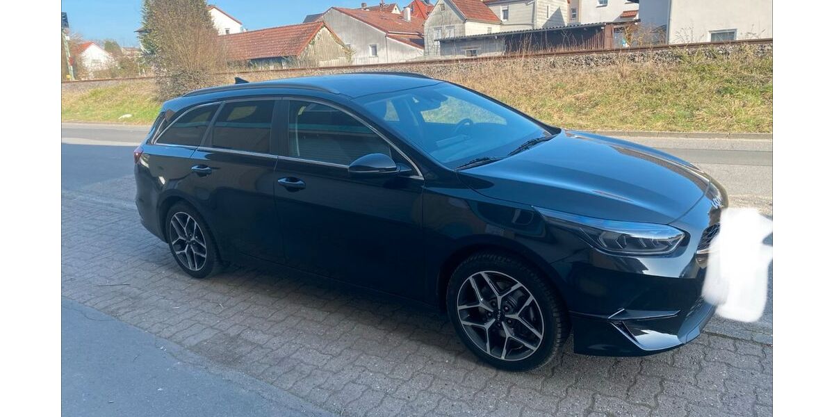 Kia ceed / Ceed 29.350 km 18.750 &euro; Höchst Odw 64739