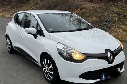 Renault Clio 161.500 km 6.300 &euro; Gladenbach 35075