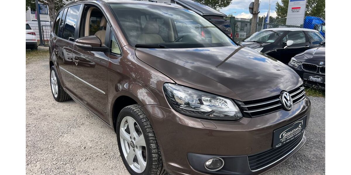 VW Touran 150.000 km 10.450 &euro; Neuseddin bei Berlin 14554