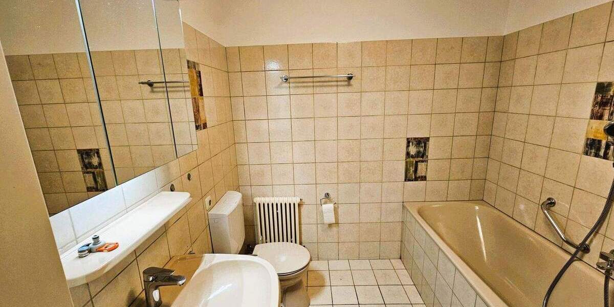 Etagenwohnung Viersen Süchteln - 2 Zimmer, 75 m&sup2;, 170.000&euro; | Angebot:24037375