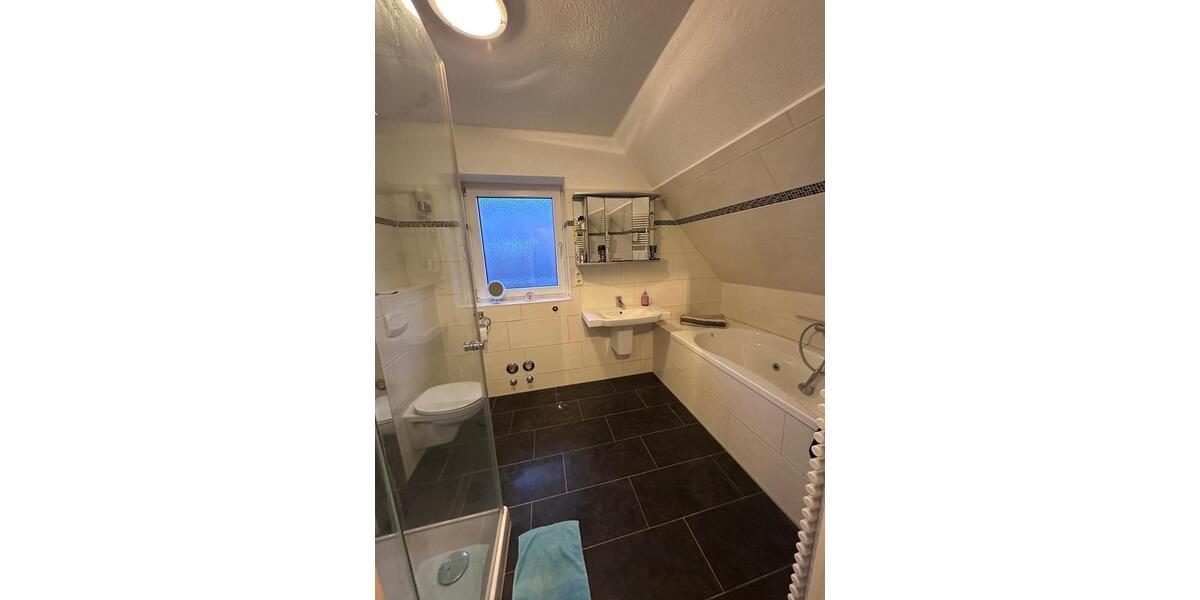 Mehrfamilienhaus, Wohnhaus Lensahn - 8 Zimmer, 160 m&sup2;, 399.000&euro; | Angebot:26073381