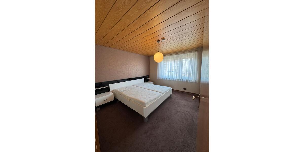 Etagenwohnung Sindelfingen Eichholz - 3 Zimmer, 68 m&sup2;, 1.190&euro; | Angebot:25517072