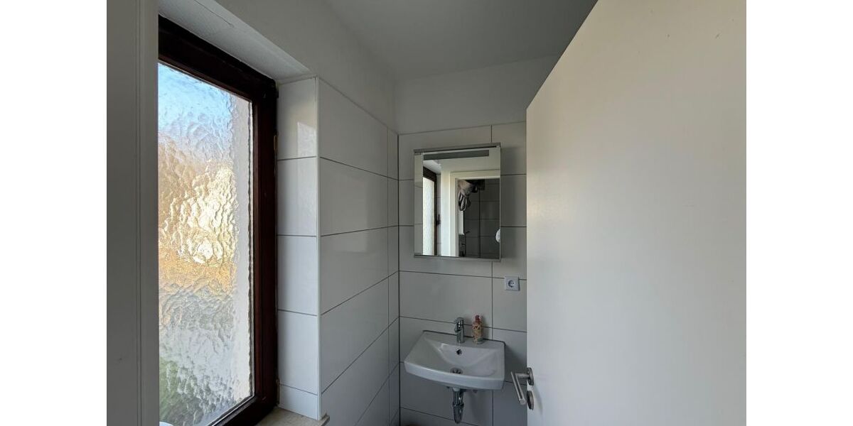 REH Einfamilienhaus mit Terasse, Garten, Gartenhaus in TOP-Lage: ruhig, sonnig, grün - Einfamilienhaus Dietzenbach | Angebot:25908497