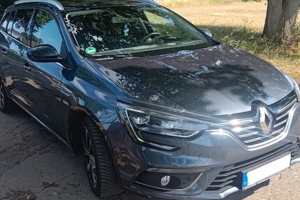 Renault Megane 96.000 km 16.990 &euro; Leegebruch 16767