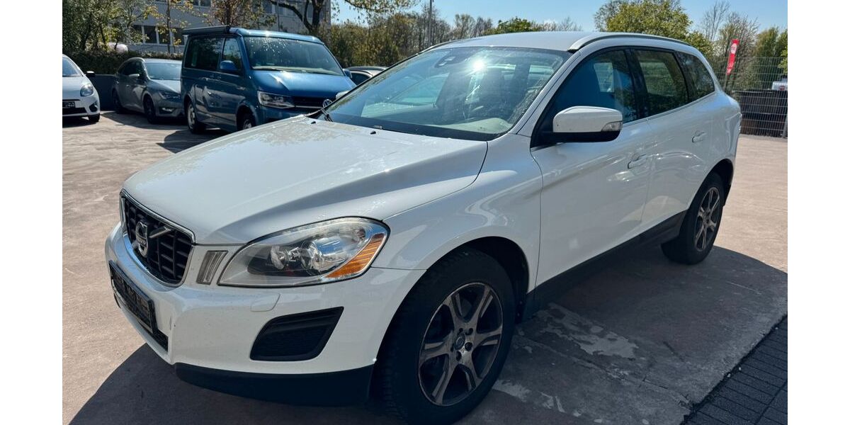 Volvo XC60 380.000 km 6.450 &euro; Detmold 32758