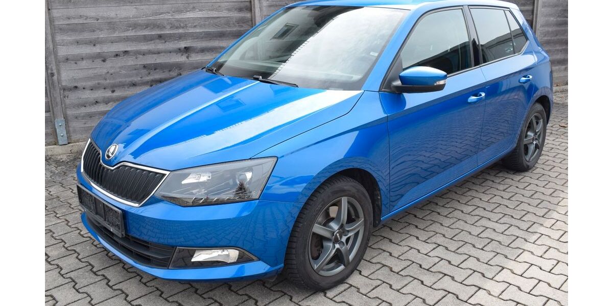 Skoda Fabia 63.600 km 13.500 &euro; Puchheim 82178