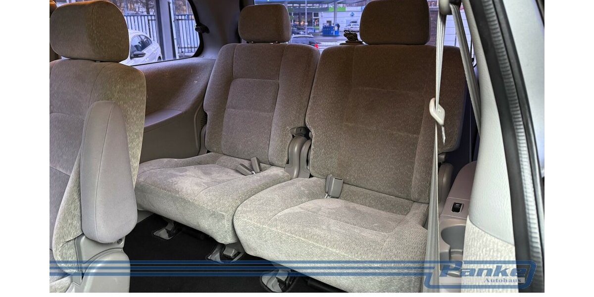 Kia Carnival 2.9 CRDi EX Aut.*6Sitz*Export*Pano*SHZ* 208.364 km 3.000 &euro; Berlin 13187