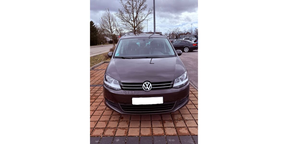 VW Sharan 147.005 km 13.900 &euro; Germering 82110