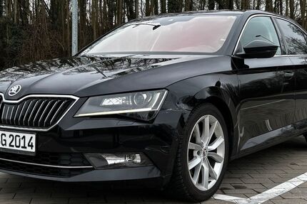 Skoda Superb 190.000 km 12.700 &euro; Wuppertal 42289