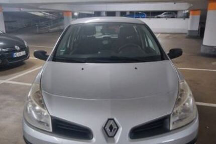 Renault Clio 137.700 km 2.400 &euro; Wuppertal 42103