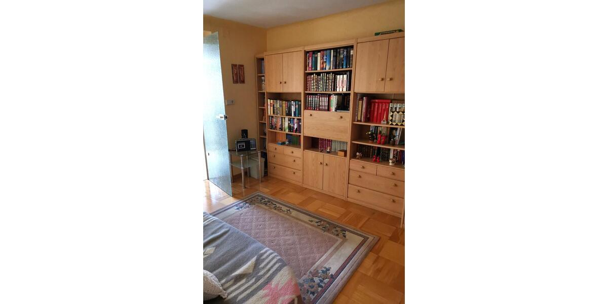 Reihenhaus Schwalbach - 7 Zimmer, 180 m&sup2;, 265.000&euro; | Angebot:27288305