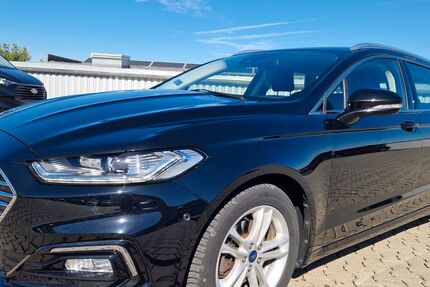 Ford Mondeo 133.500 km 8.450 &euro; Linden / Hessen 35440