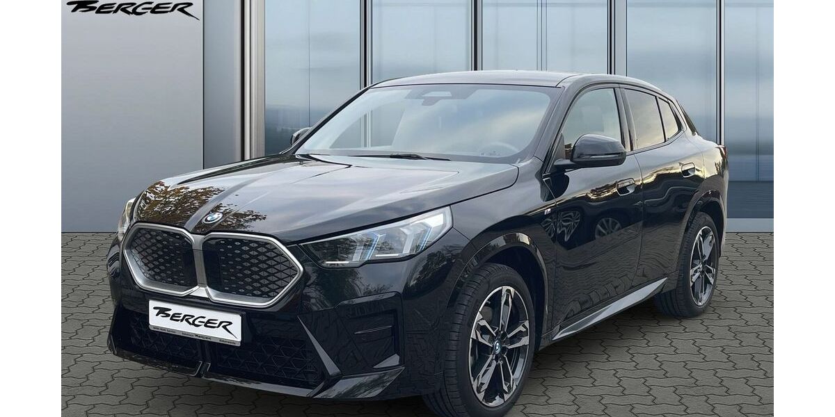 BMW iX2 11.830 km 53.290 € Elsterwerda 04910