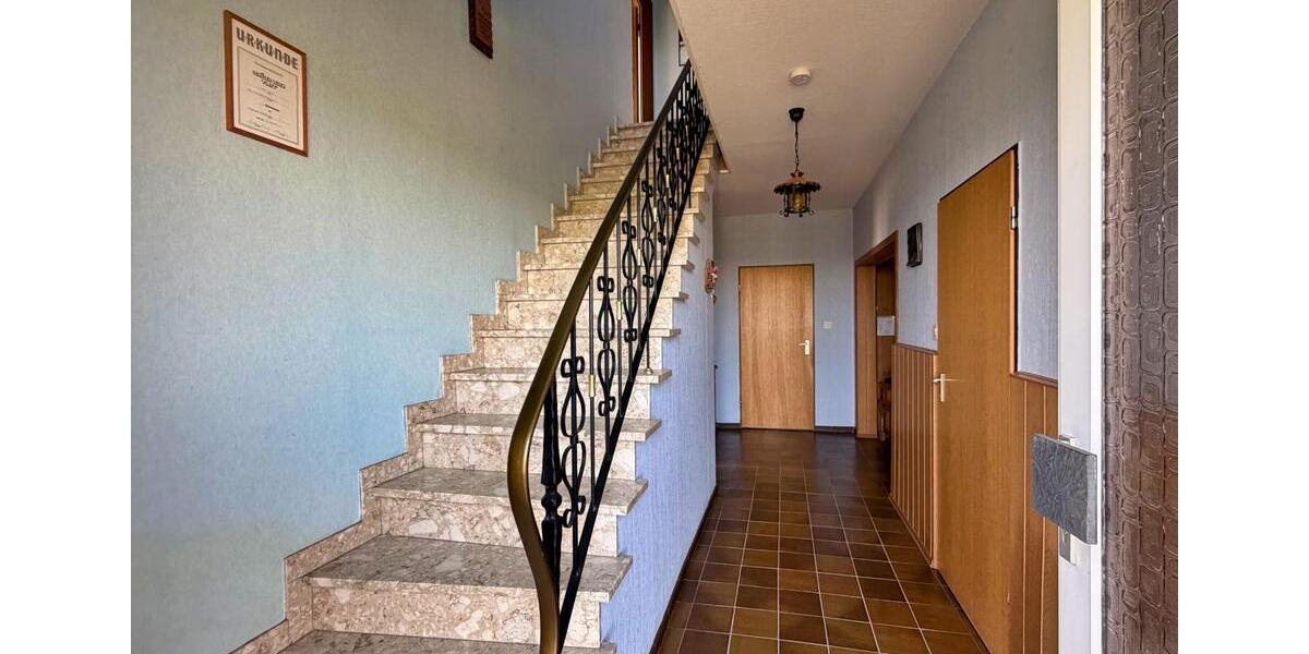 Einfamilienhaus Twistringen - 11 Zimmer, 300 m&sup2;, 379.000&euro; | Angebot:26114495