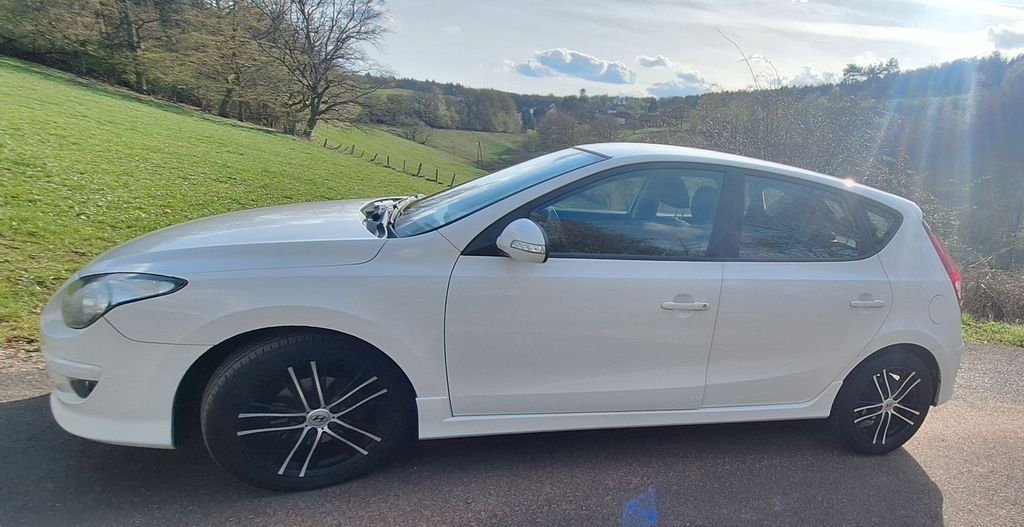 Hyundai i30 124.500 km 4.499 &euro; Schenklengsfeld 36277