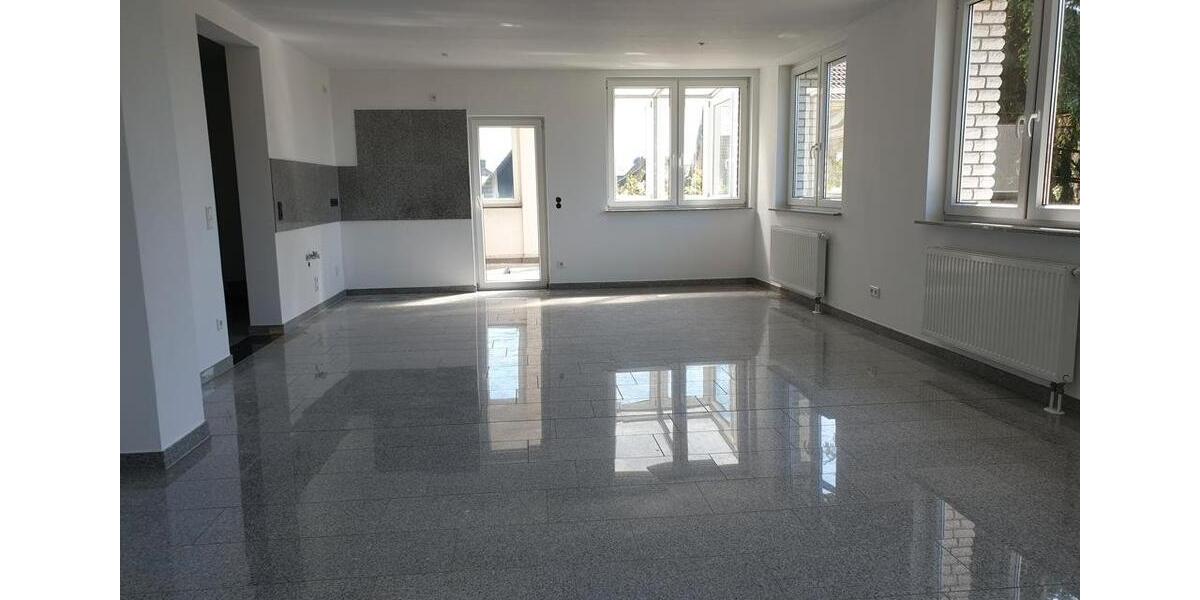 Etagenwohnung Langenfeld (Rheinland) - 3 Zimmer, 95 m&sup2;, 359.000&euro; | Angebot:26837360