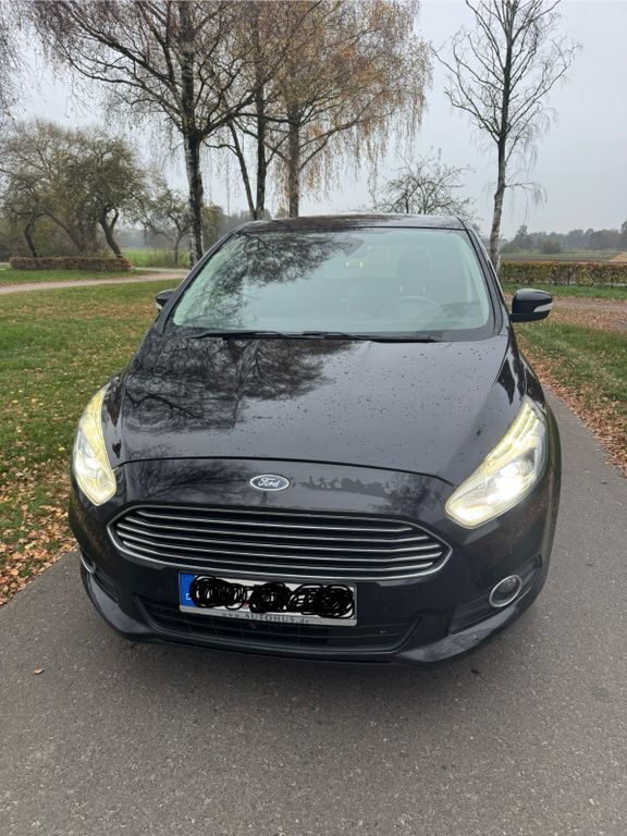 Ford S-Max 223.000 km 9.000 € Hohnstorf 21522