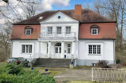Haus zum Kaufen in Wittenburg Dodow 389.000 € 420 m²